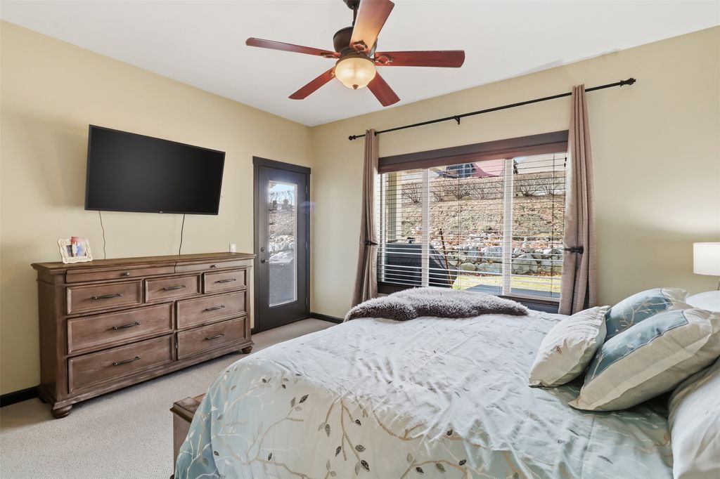 listing image 16512376414298677682