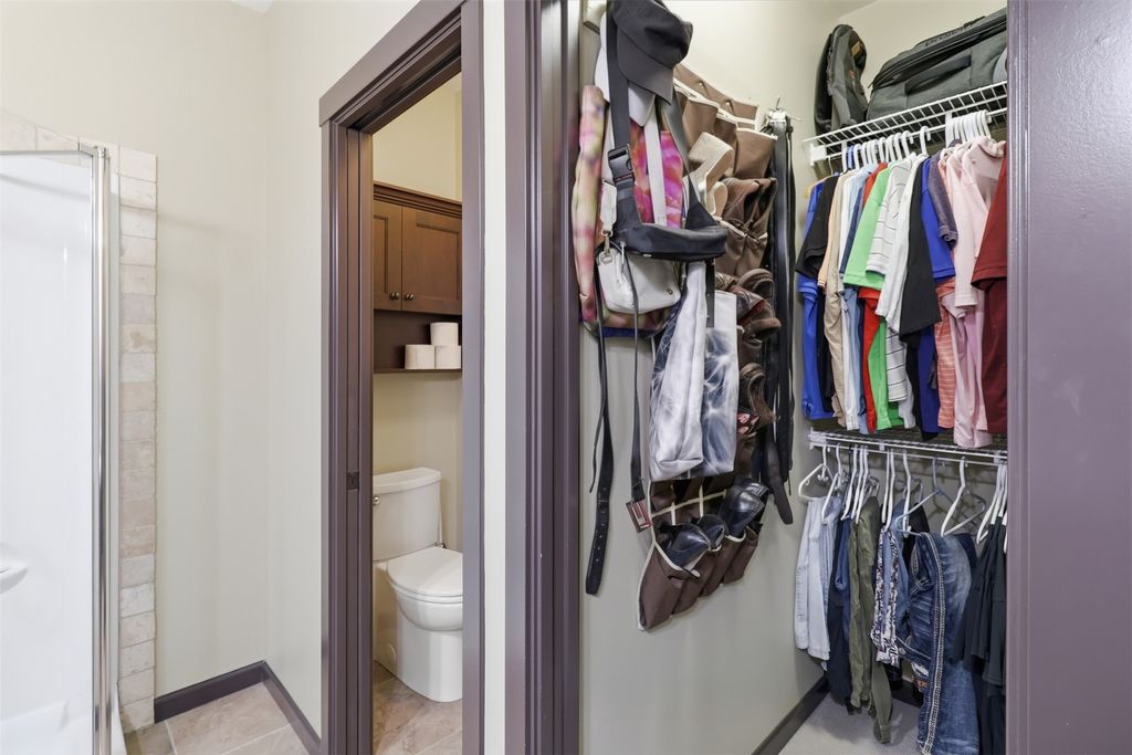 listing image 16517211534790797097