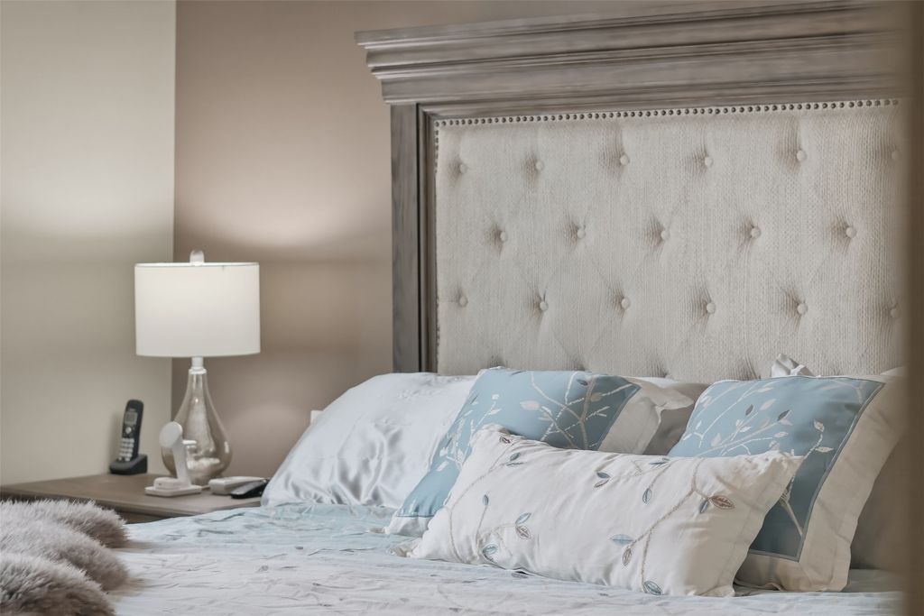 listing image 16510373206740860607