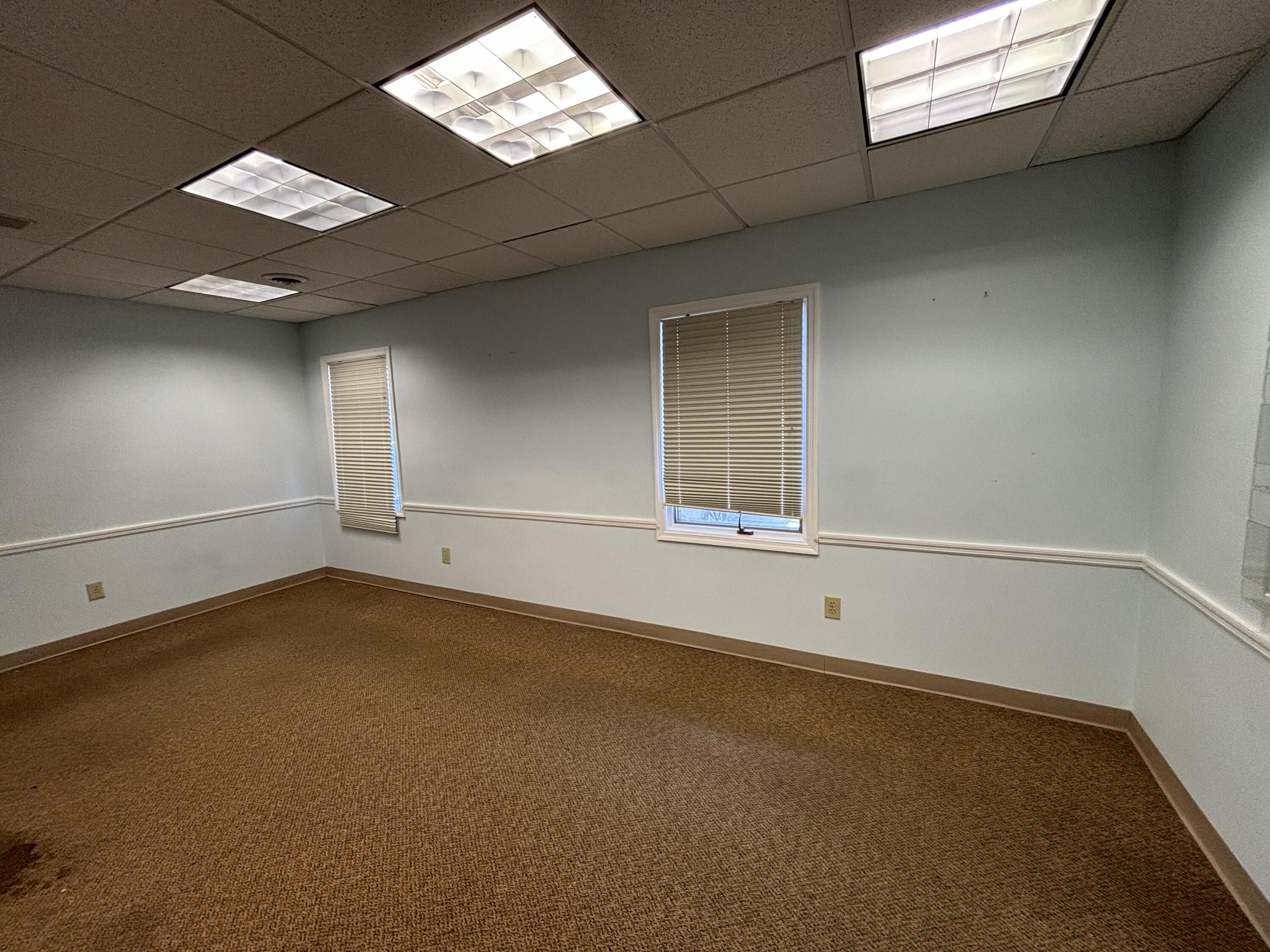 Halfmoon, New York 12065, United States, ,Residential,Active,1353