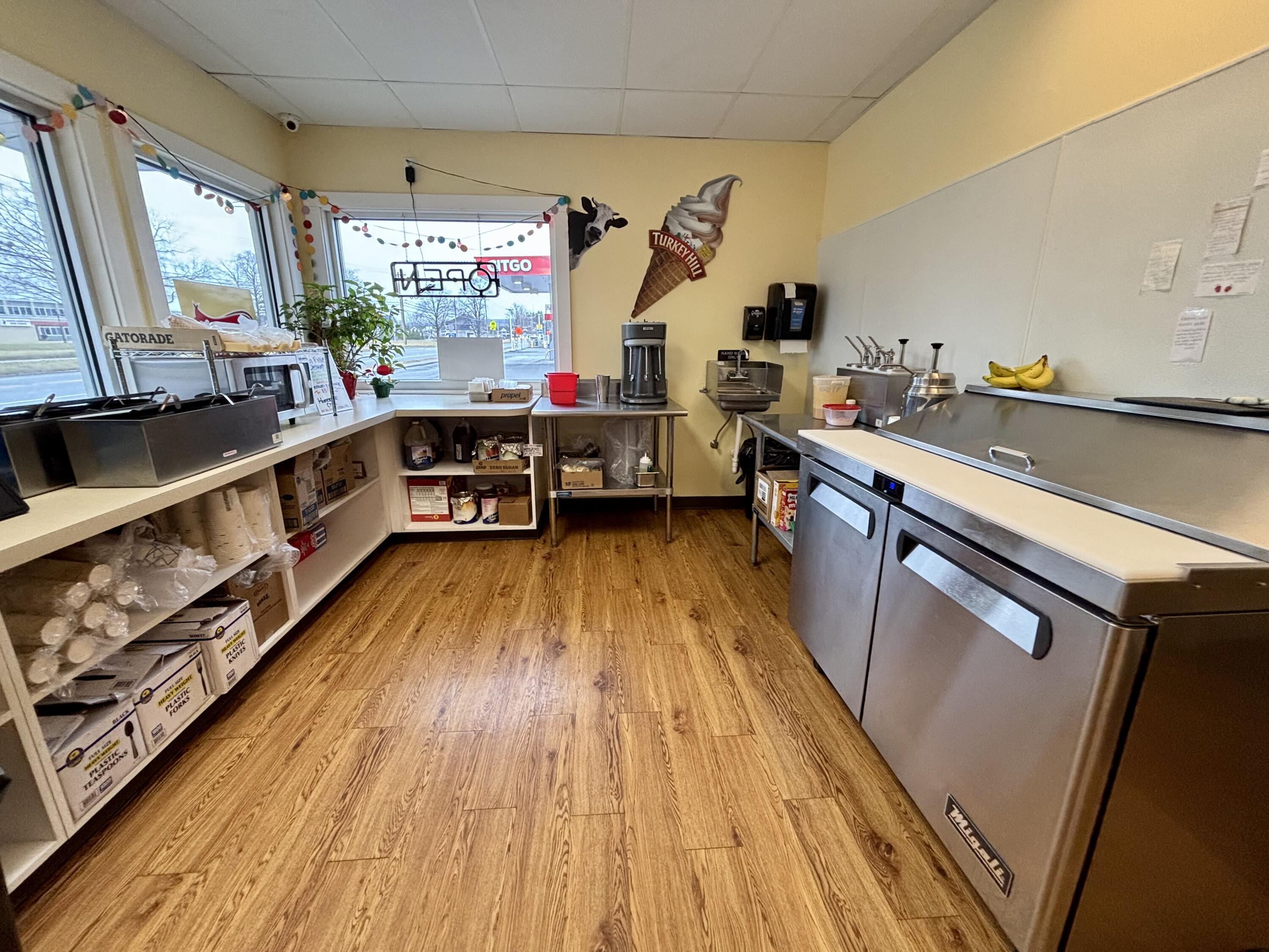 Glenville, New York 12302, United States, ,Commercial,Active,102889