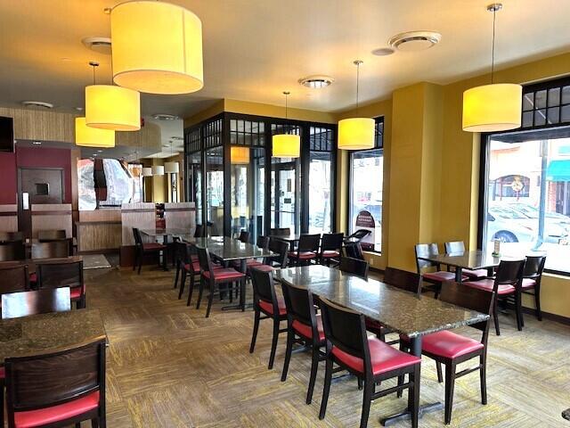 Saratoga Springs, New York 12866, United States, ,Residential,Active,1354