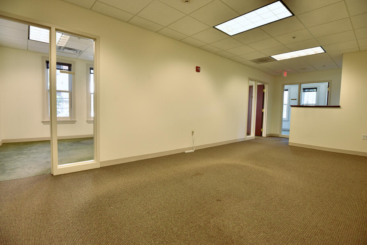 Saratoga Springs, New York 12866, United States, ,Residential,Active,1341