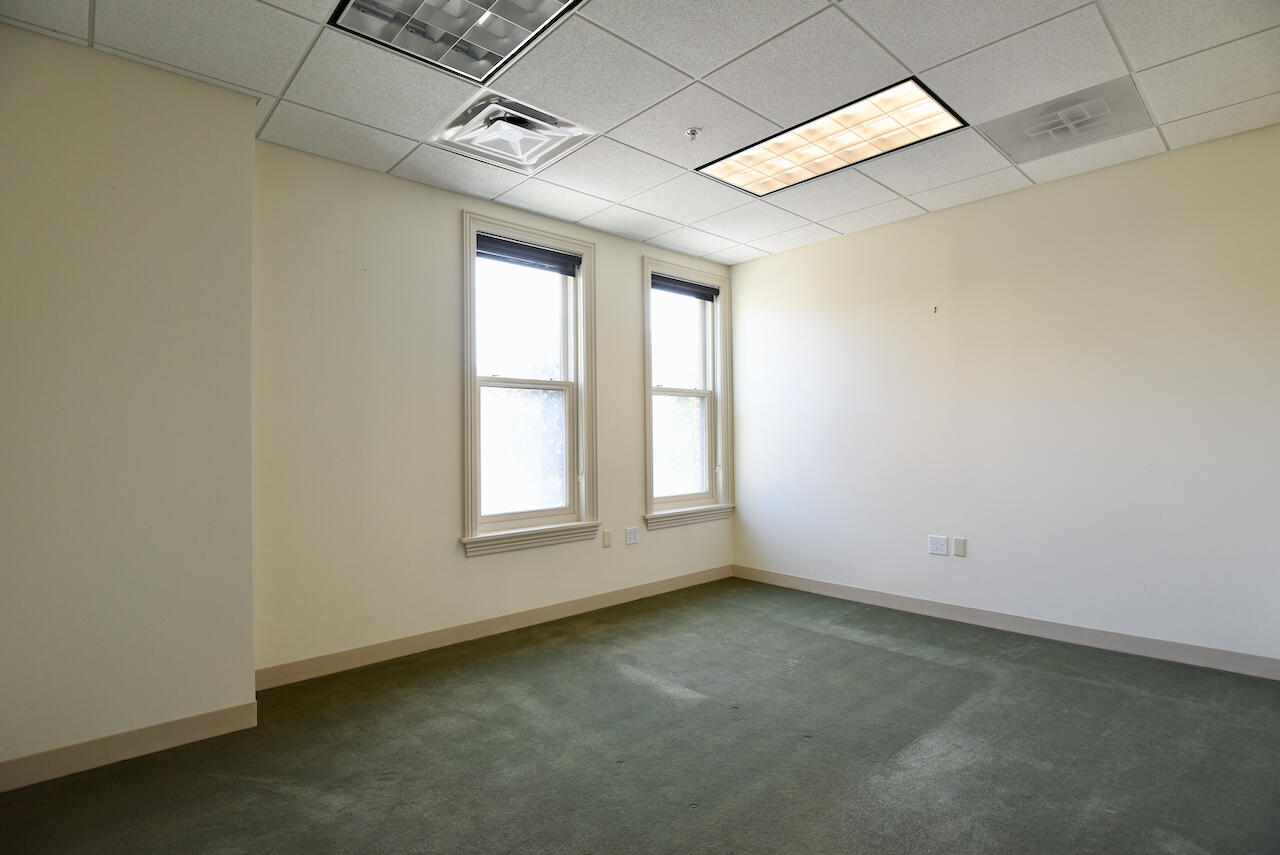 Saratoga Springs, New York 12866, United States, ,Residential,Active,1341