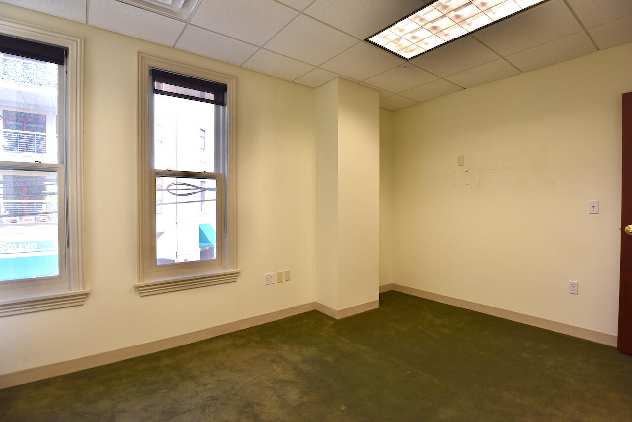 Saratoga Springs, New York 12866, United States, ,Residential,Active,1341