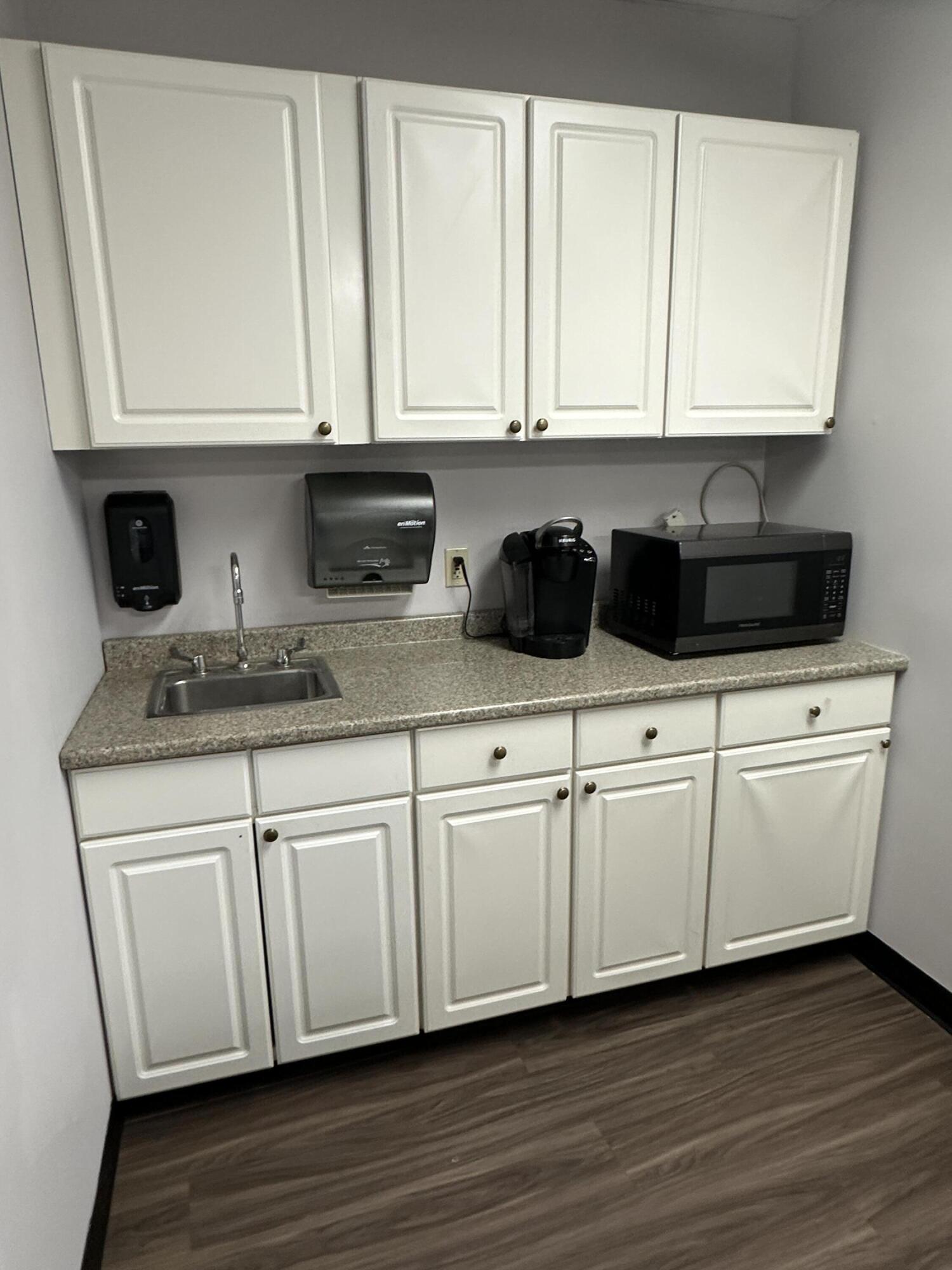 Schenectady, New York 12305, United States, ,Residential,Active,1326