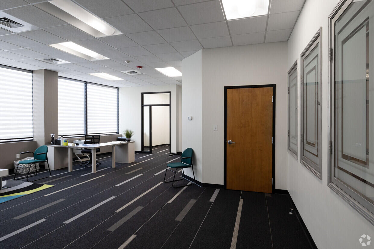 Schenectady, New York 12305, United States, ,Residential,Active,73114