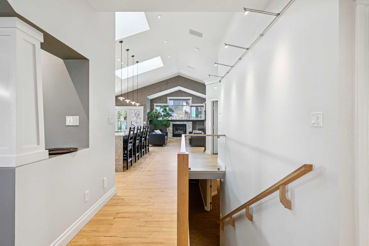 367 Discovery Place SW