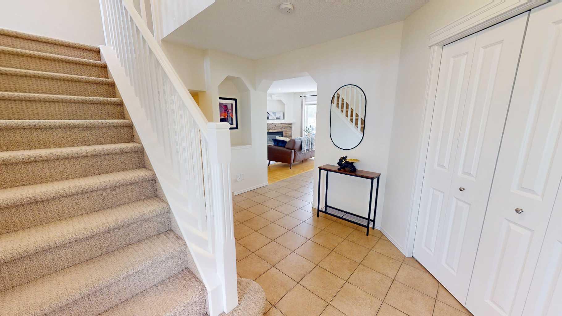 11 Chapala Way SE