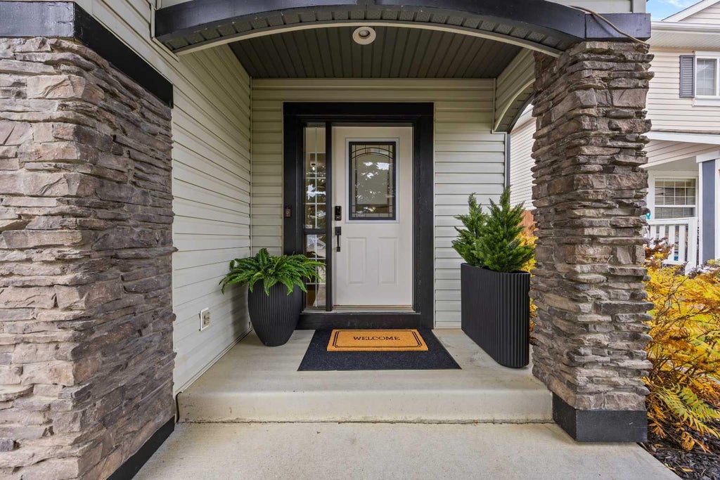 Photo of 75 Valley Brook Circle NW, Calgary, AB T3B 5S2 (MLS # A2347729)