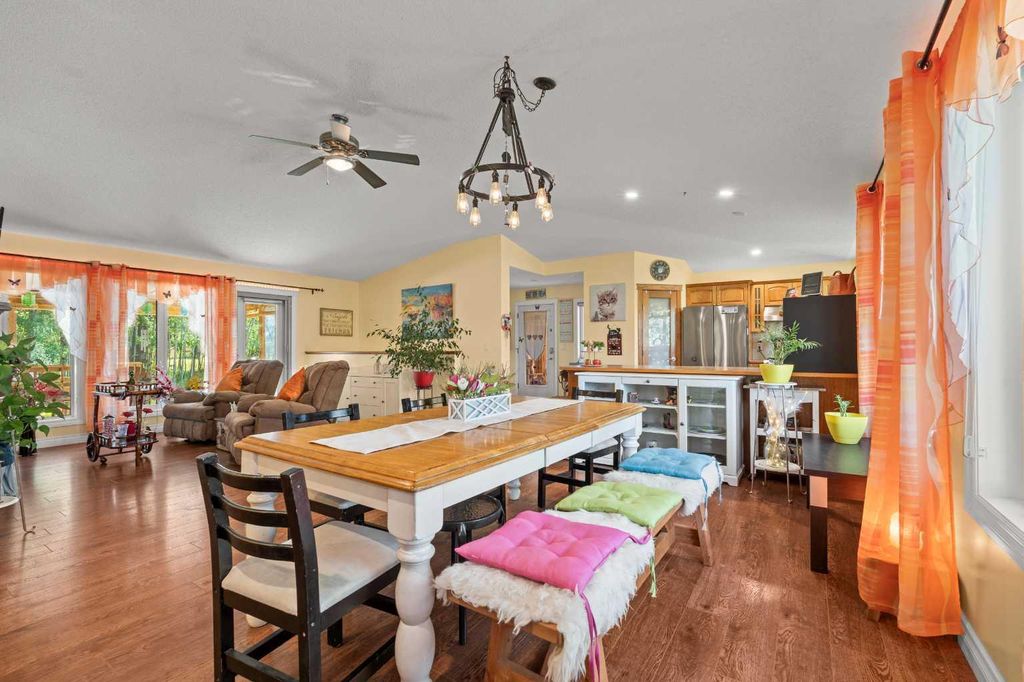 Photo of 115 Dunham Lane, Diamond Valley, AB T0L 2A0 (MLS # A2288767)