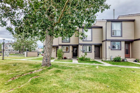 Photo of 3029 Rundleson Road NE #11, Calgary, AB T1Y 3Z5 (MLS # A2341645)