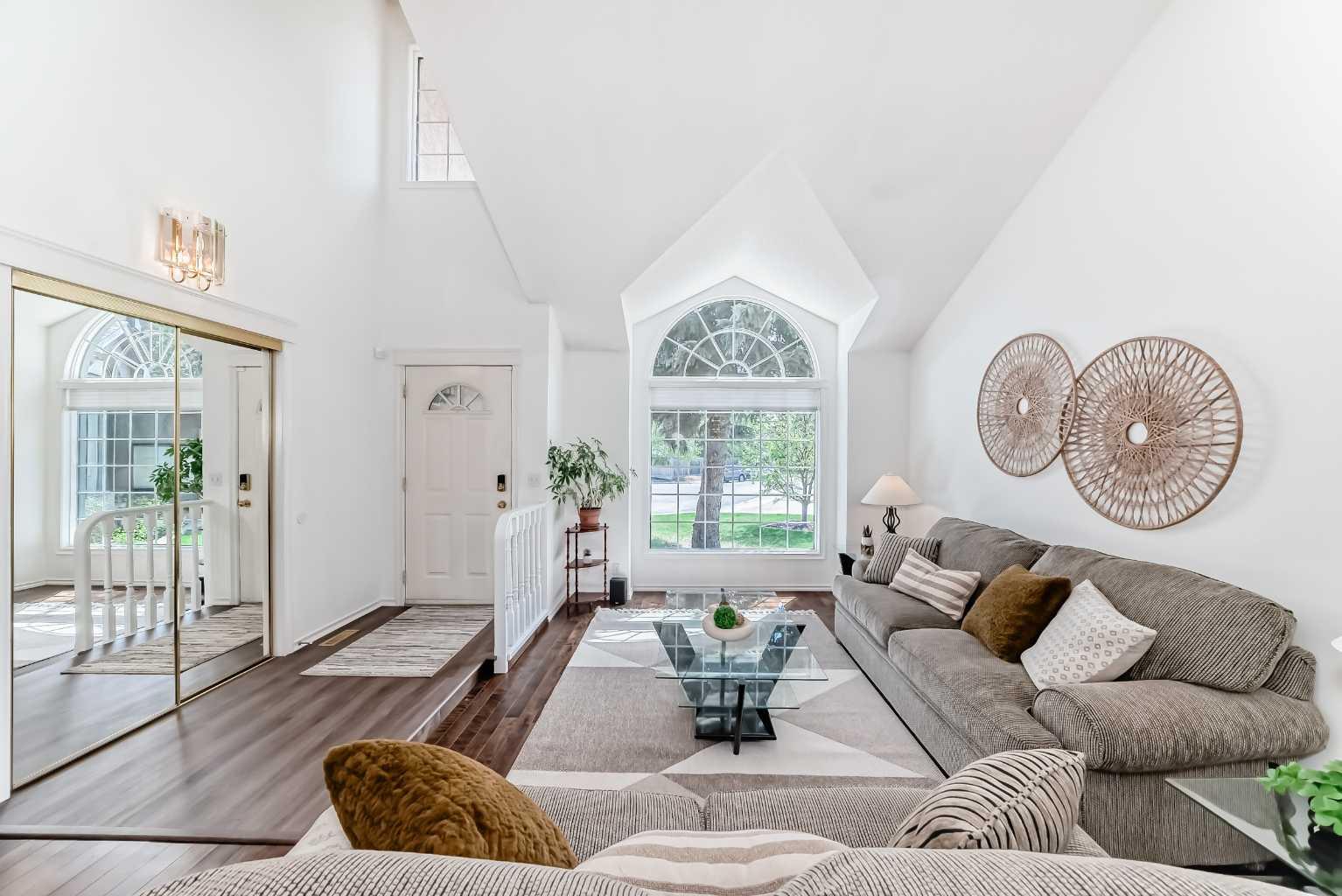25 Silverstone Mews NW