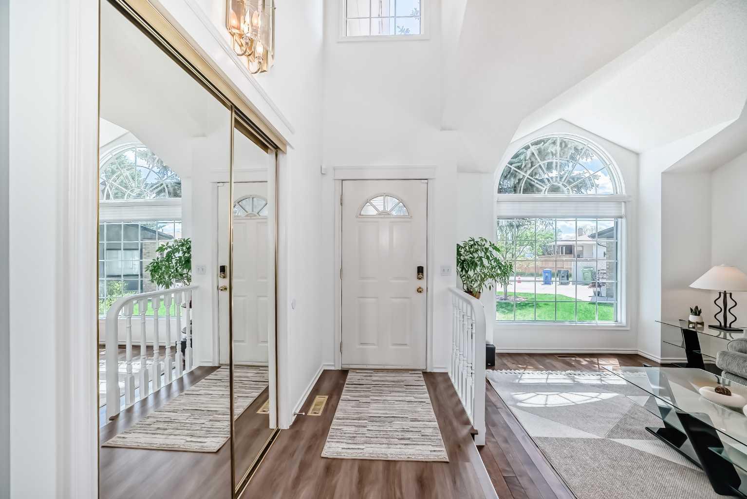 25 Silverstone Mews NW