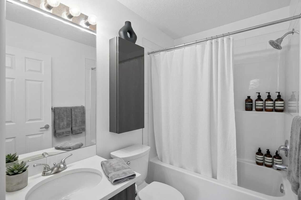 215 Legacy Boulevard SE 2313