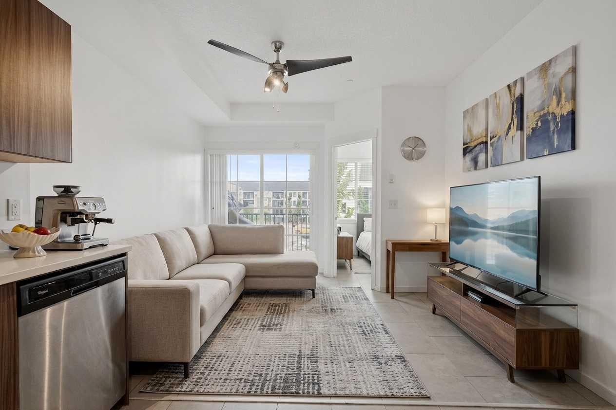 215 Legacy Boulevard SE 2313