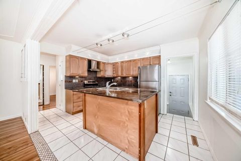 Tiny photo for 820 9A Street NE, Calgary, AB T2E 4L6 (MLS # A2290177)