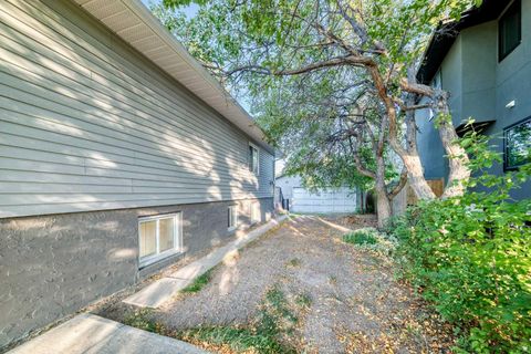 Tiny photo for 820 9A Street NE, Calgary, AB T2E 4L6 (MLS # A2290177)