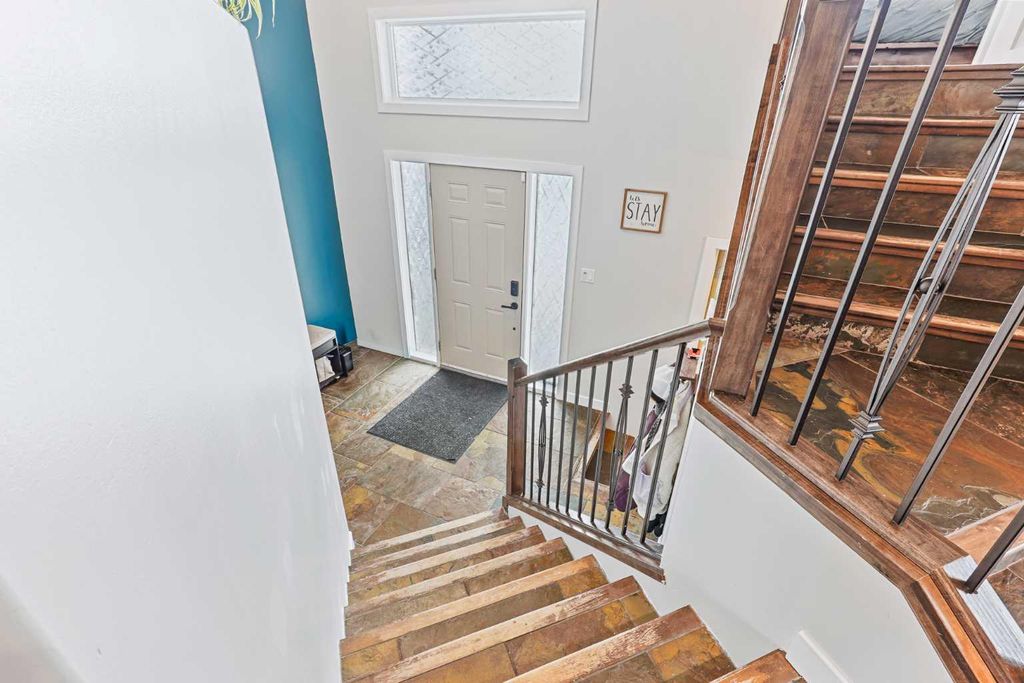 Photo of 352 Tartan Circle W, Lethbridge, AB T1J 0Z1 (MLS # A2287753)