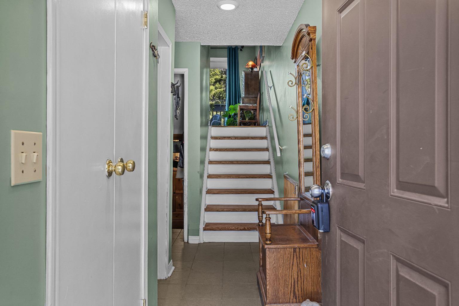 246 Kluane Drive