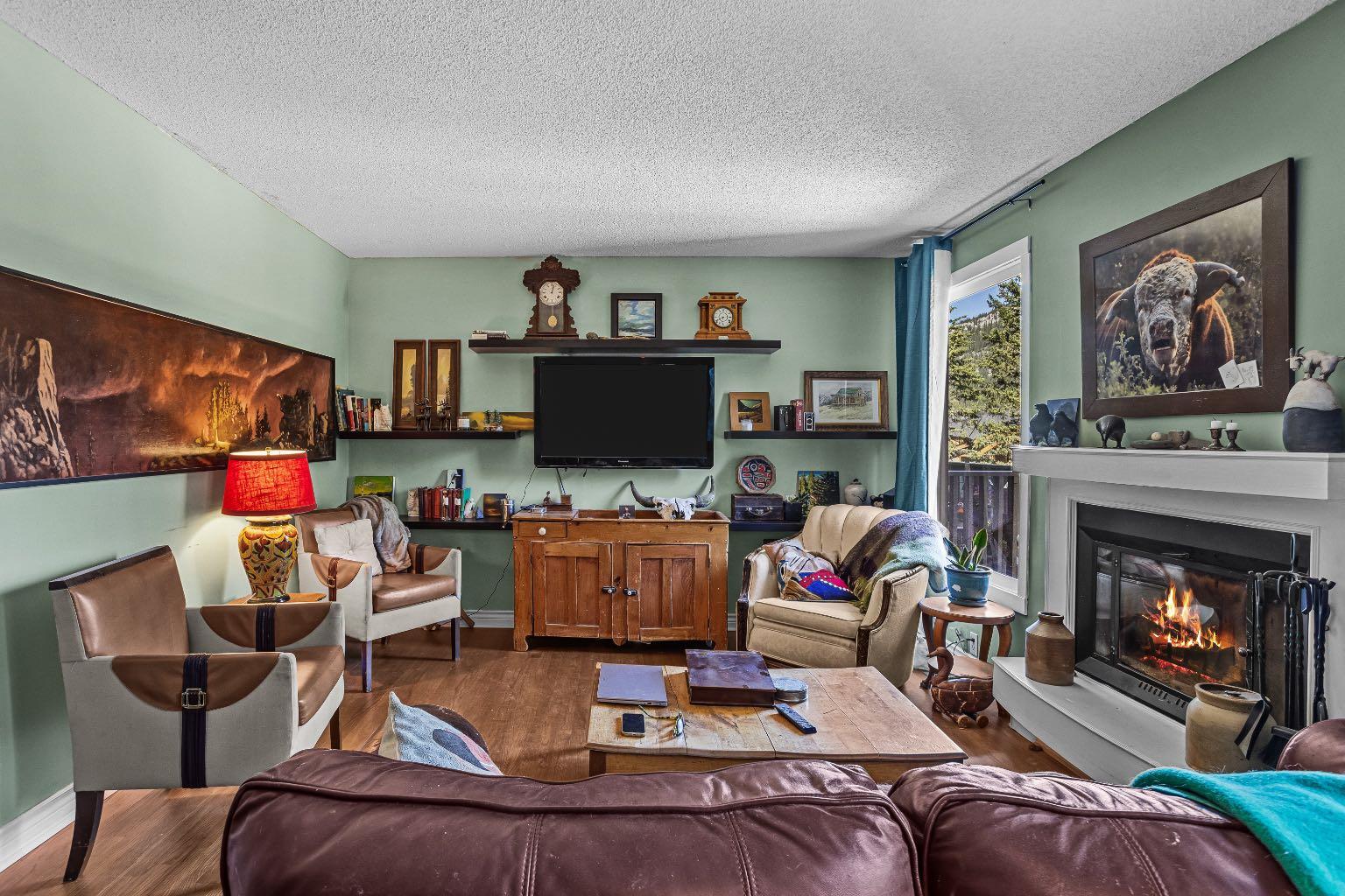 246 Kluane Drive