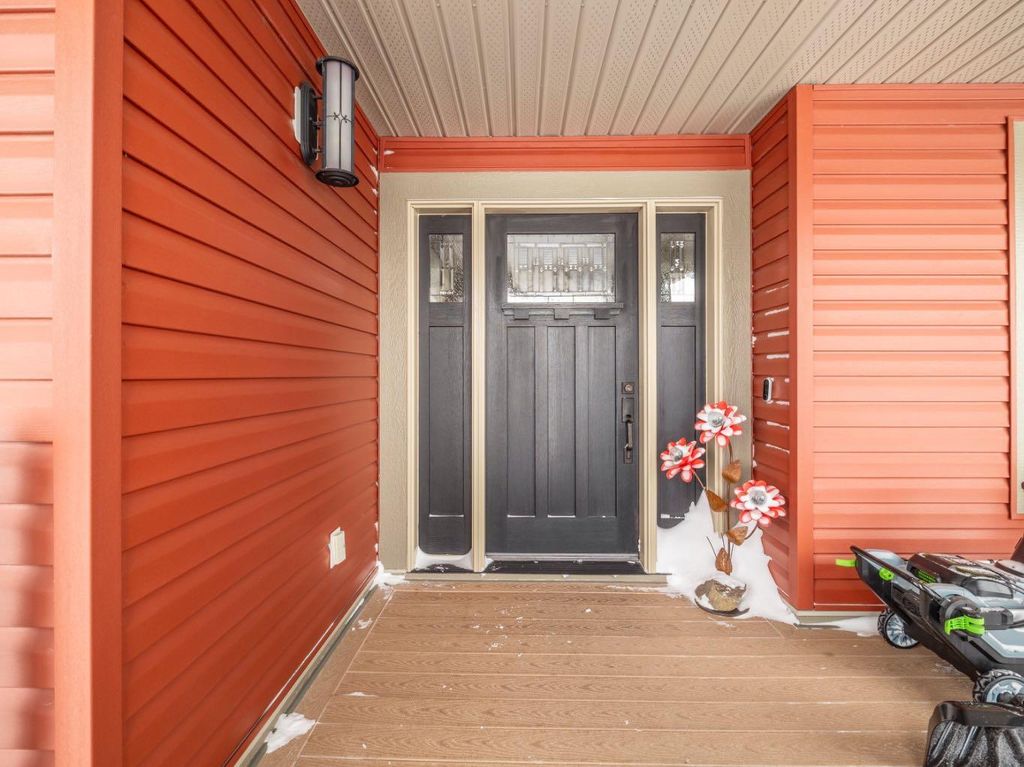 Photo of 164 Riverstone Boulevard W, Lethbridge, AB T1K 5E8 (MLS # A2286790)