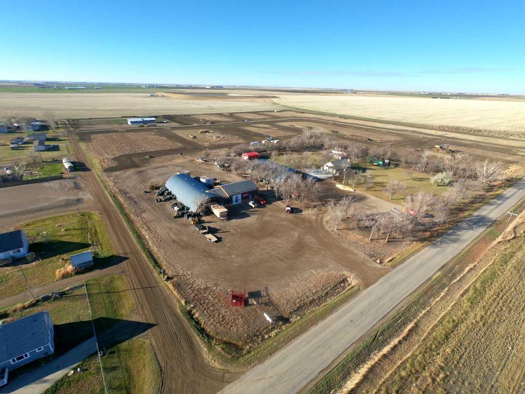 Photo of 94048 190 Range Road, Chin, AB T0K 0R0 (MLS # A2265930)
