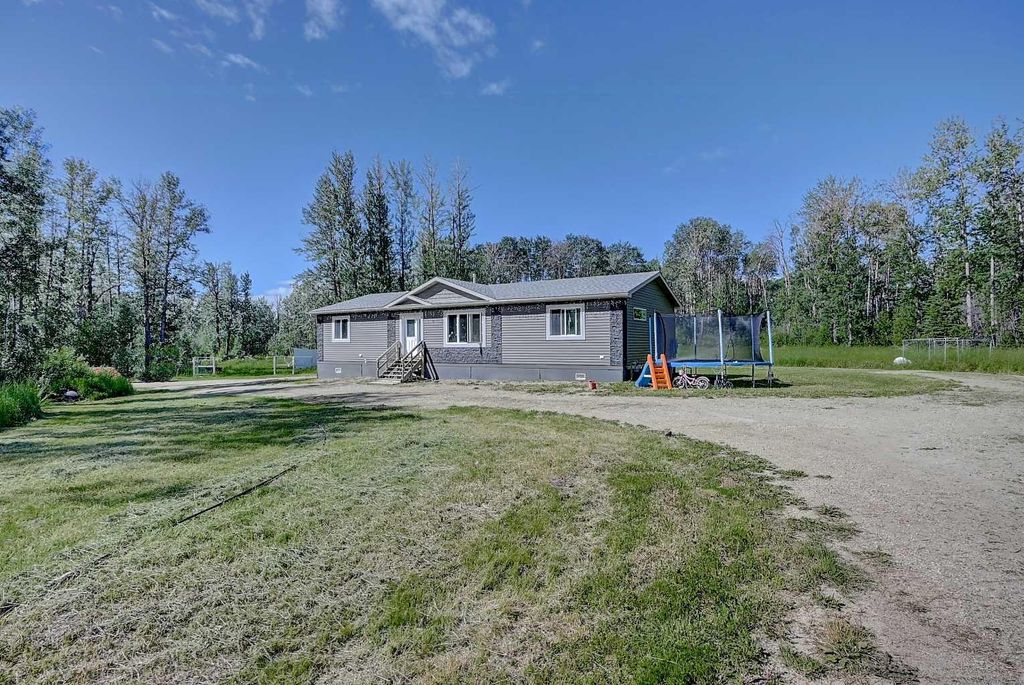 Photo of 745002 Range Road 55, Rural Grande Prairie No. 1, County of, AB T8X 4G9 (MLS # A2328701)