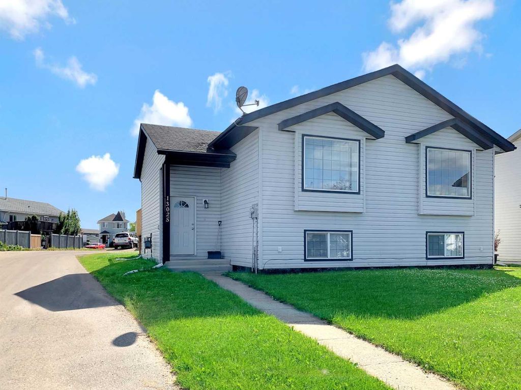 Photo of 13025 95 Street, Grande Prairie, AB T8X 1R9 (MLS # A2287826)