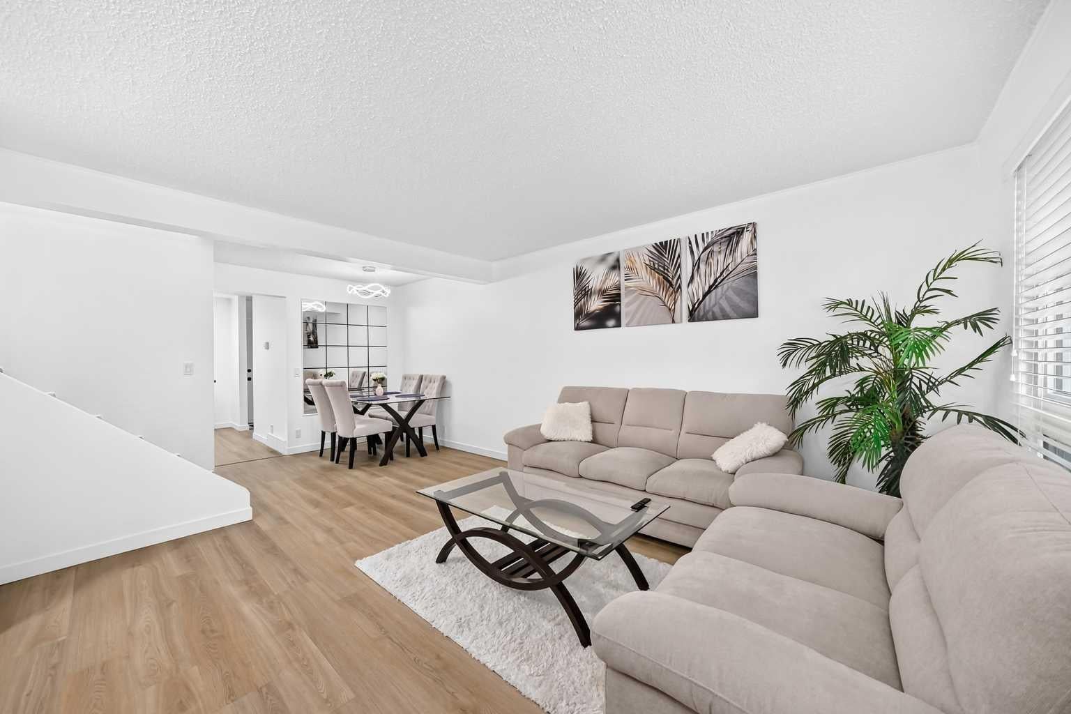 135 Woodsman Lane SW