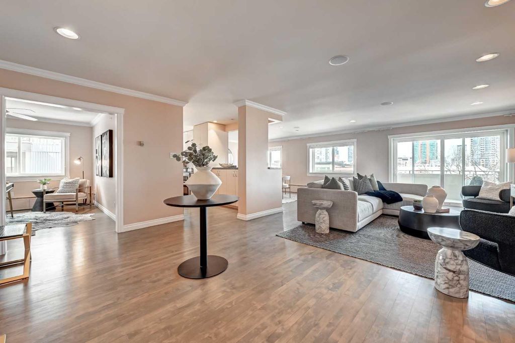 Photo of 823 Royal Avenue SW #502, Calgary, AB T2T 0L4 (MLS # A2289392)