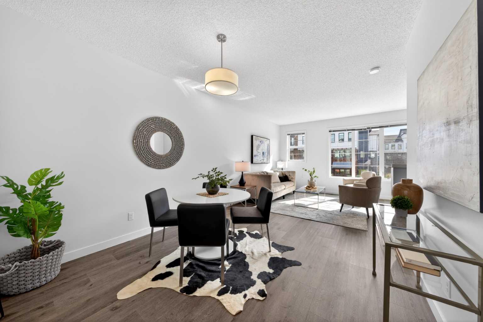 8 Walden Walk SE