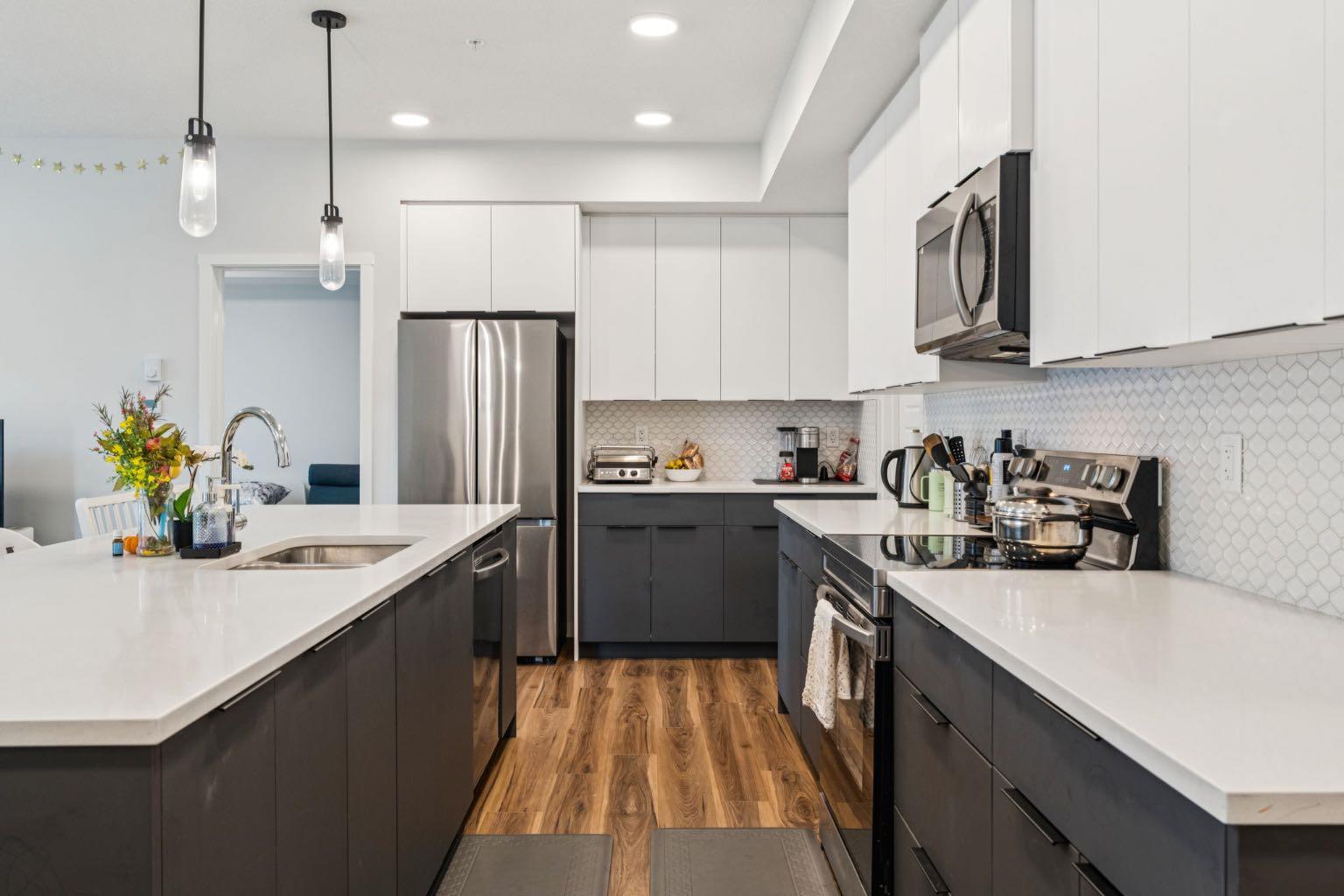 33 Carringham Gate NW 1105