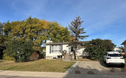 Photo of 9120 96 Avenue, Lac La Biche, AB T0A 2C0 (MLS # A2349688)