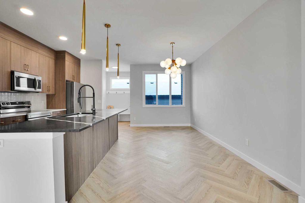 Photo of 144 Cobblestone Gate SW, Airdrie, AB T4B 5J9 (MLS # A2300109)