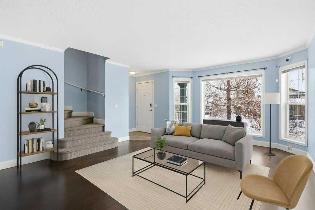 216 Mt. Aberdeen Close SE