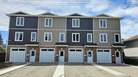 Photo of 106 4 Street NW #5, Sundre, AB T0M 1X0 (MLS # A2348430)