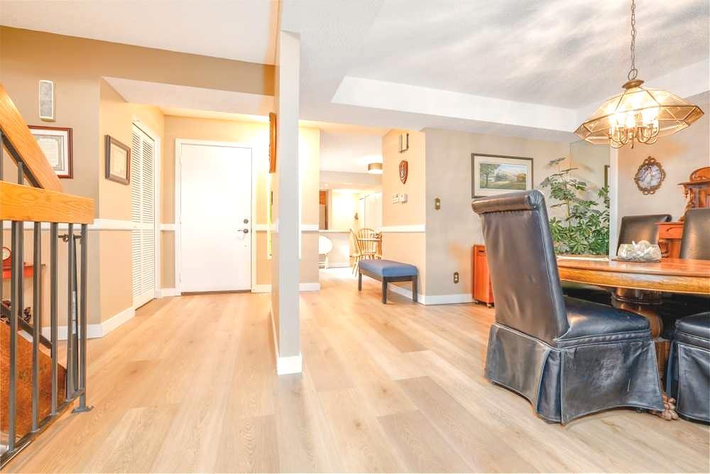 20 Midpark Crescent SE 258