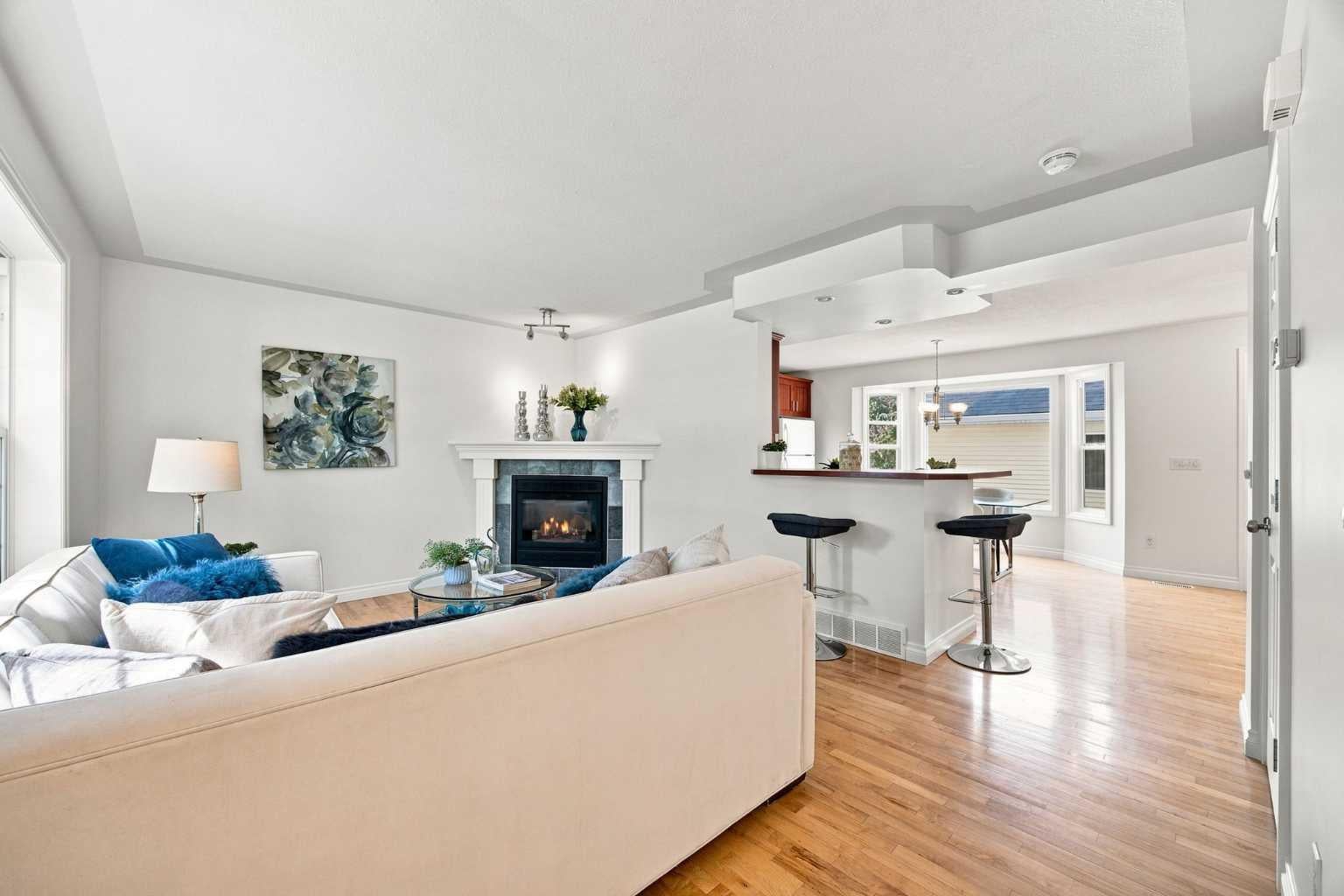 172 Somme Manor SW