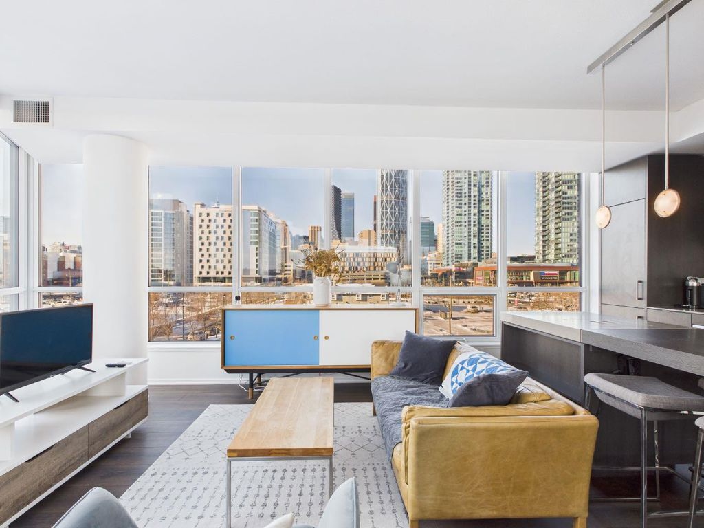 Photo of 615 6 Avenue SE #326, Calgary, AB T2G 1S2 (MLS # A2275862)