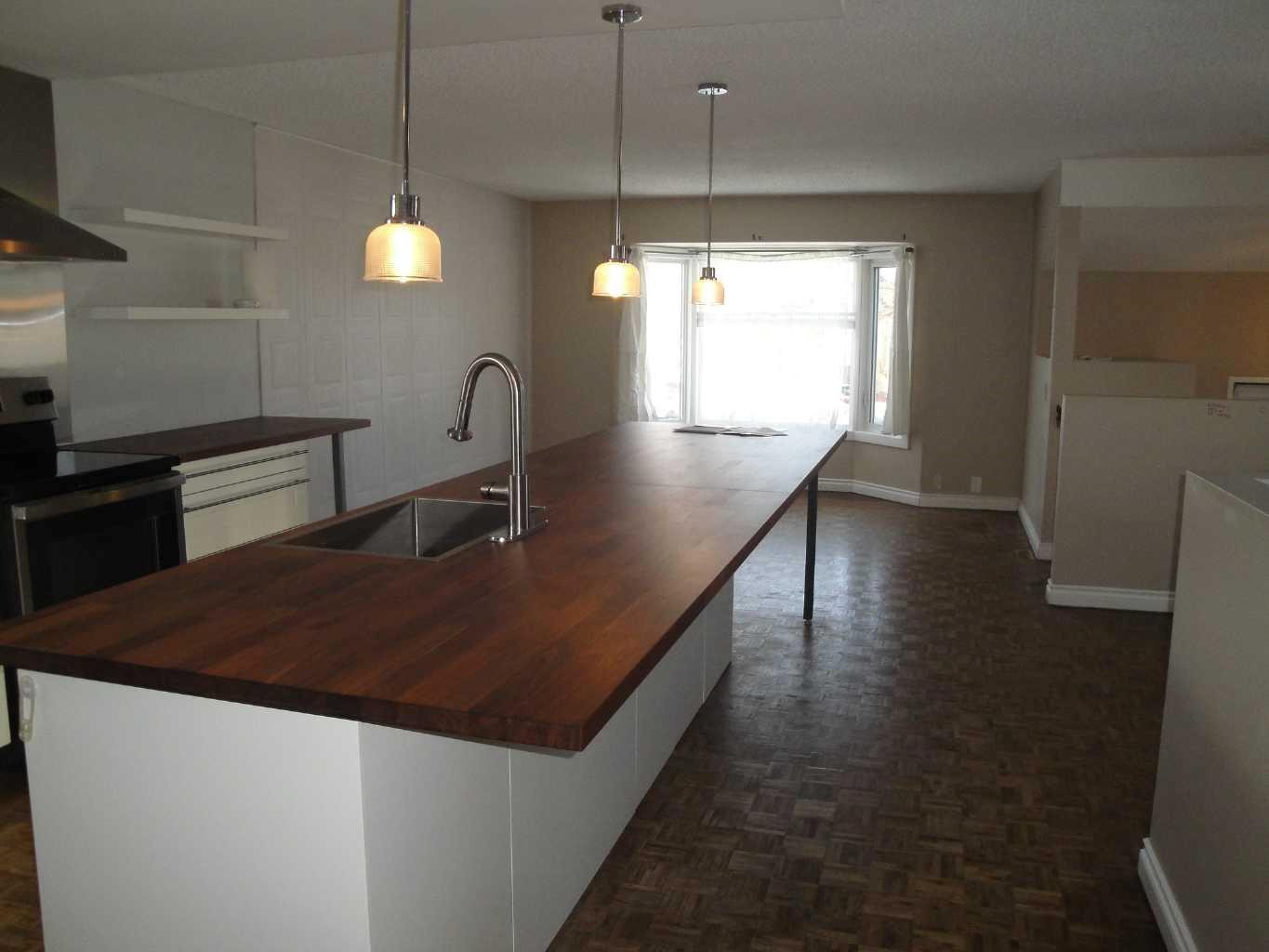 88 Abingdon Court NE