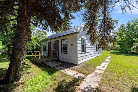 Photo of 5137 50 Street, Daysland, AB T0B 1A0 (MLS # A2324154)