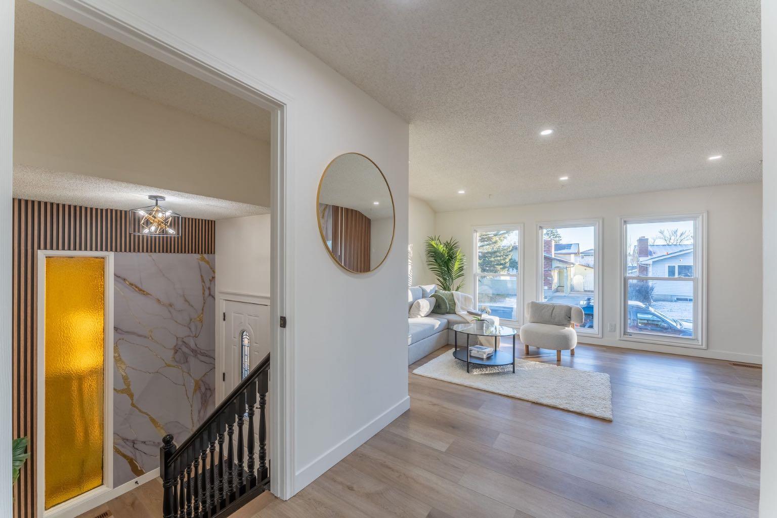 344 Templeview Drive NE