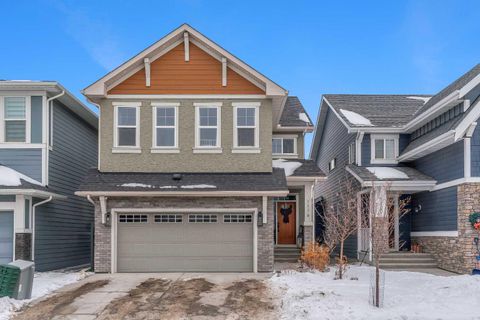 1176 Cranbrook Gardens SE Calgary AB T3M 3C3