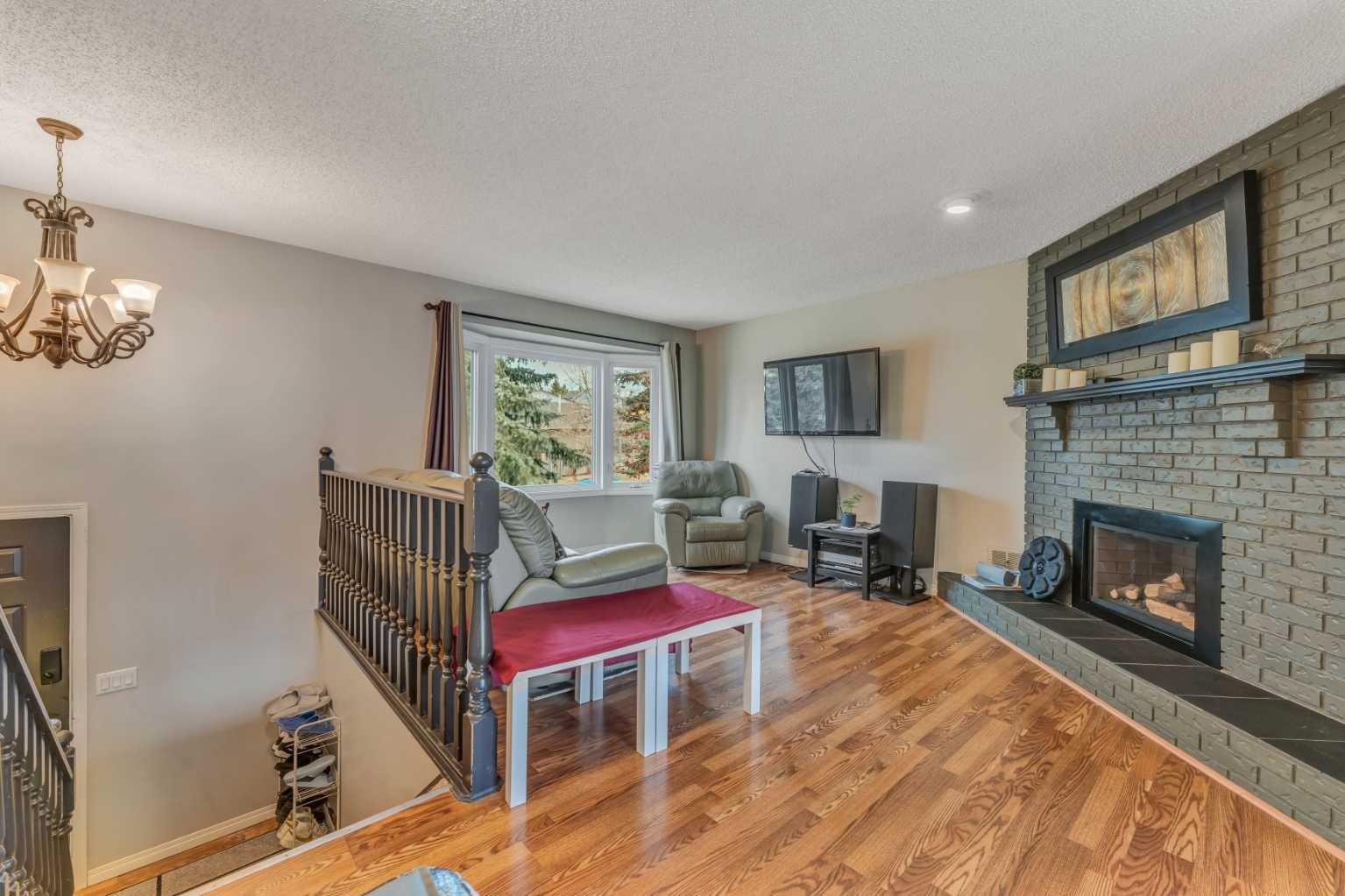 95 MacEwan Glen Road NW