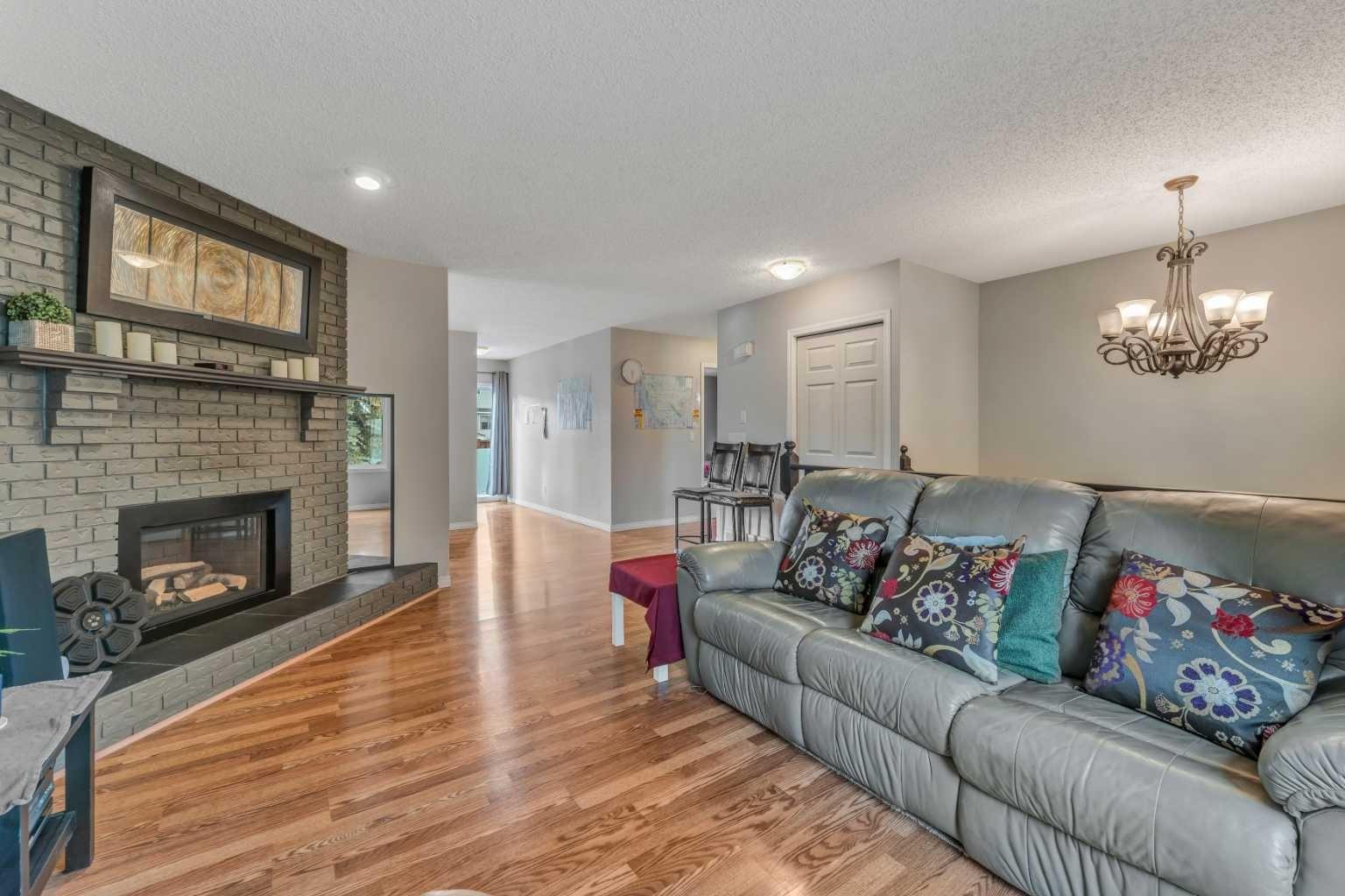 95 MacEwan Glen Road NW