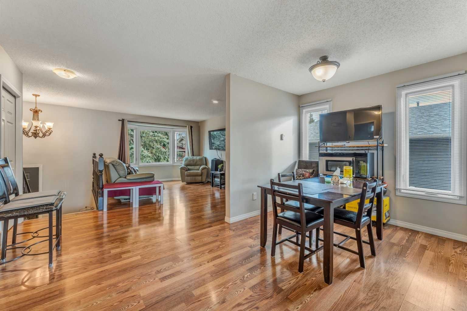 95 MacEwan Glen Road NW