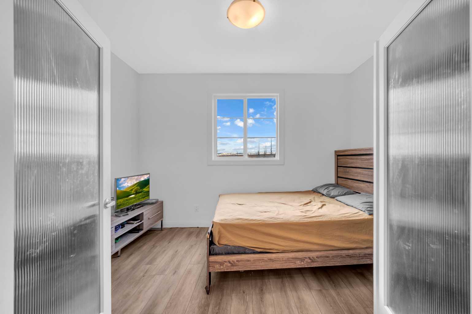 95 Redstone Heights NE