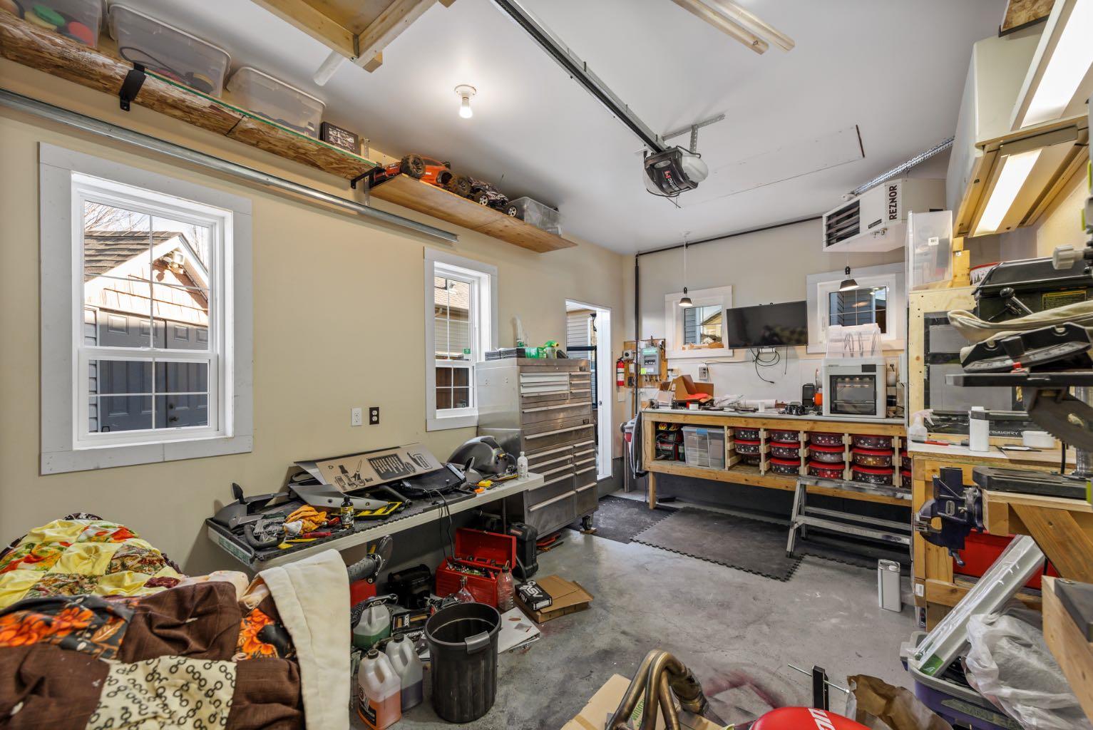 1306 Prairie Springs Park SW