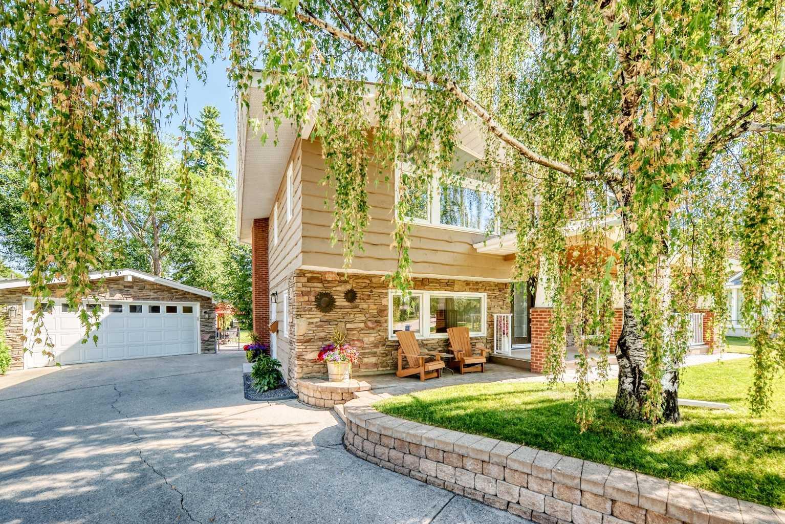 10416 Mapleridge Crescent SE